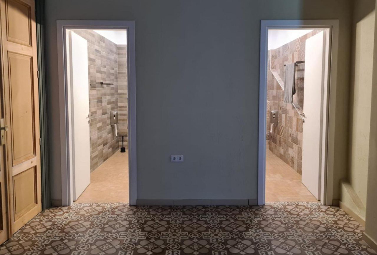 Jetpak Alternative Eco Hostel Thessaloníki Eksteriør bilde