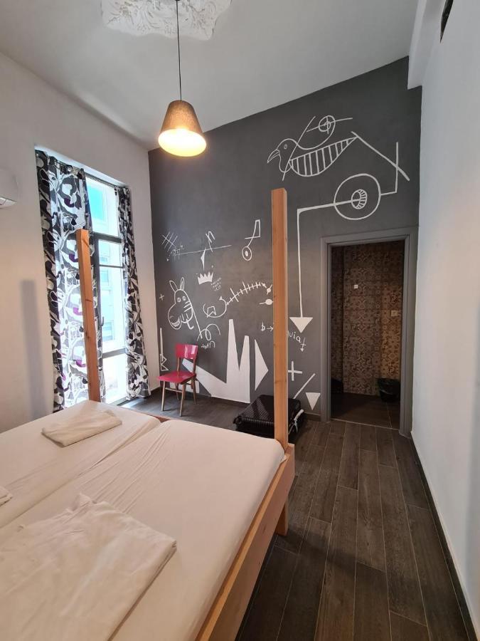 Jetpak Alternative Eco Hostel Thessaloníki Eksteriør bilde
