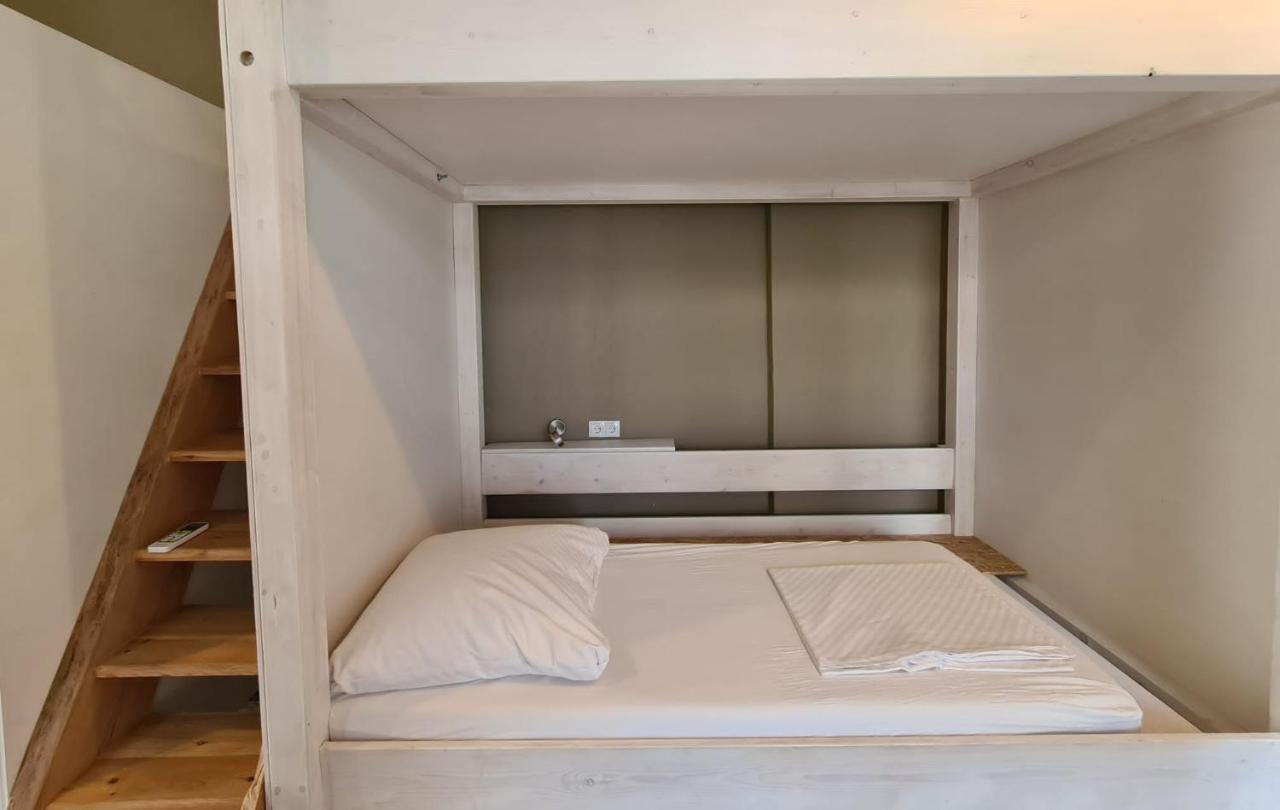 Jetpak Alternative Eco Hostel Thessaloníki Eksteriør bilde