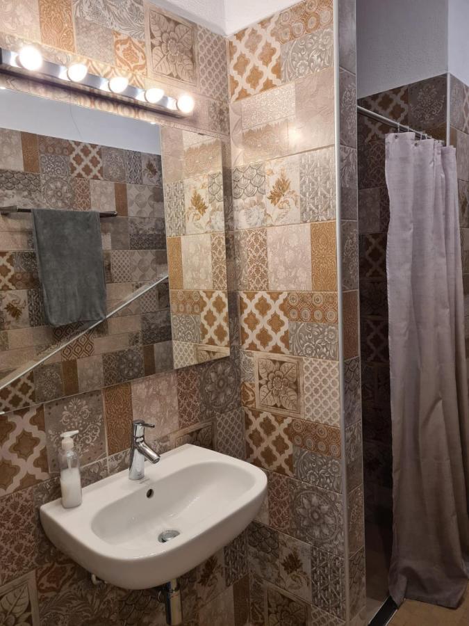Jetpak Alternative Eco Hostel Thessaloníki Eksteriør bilde